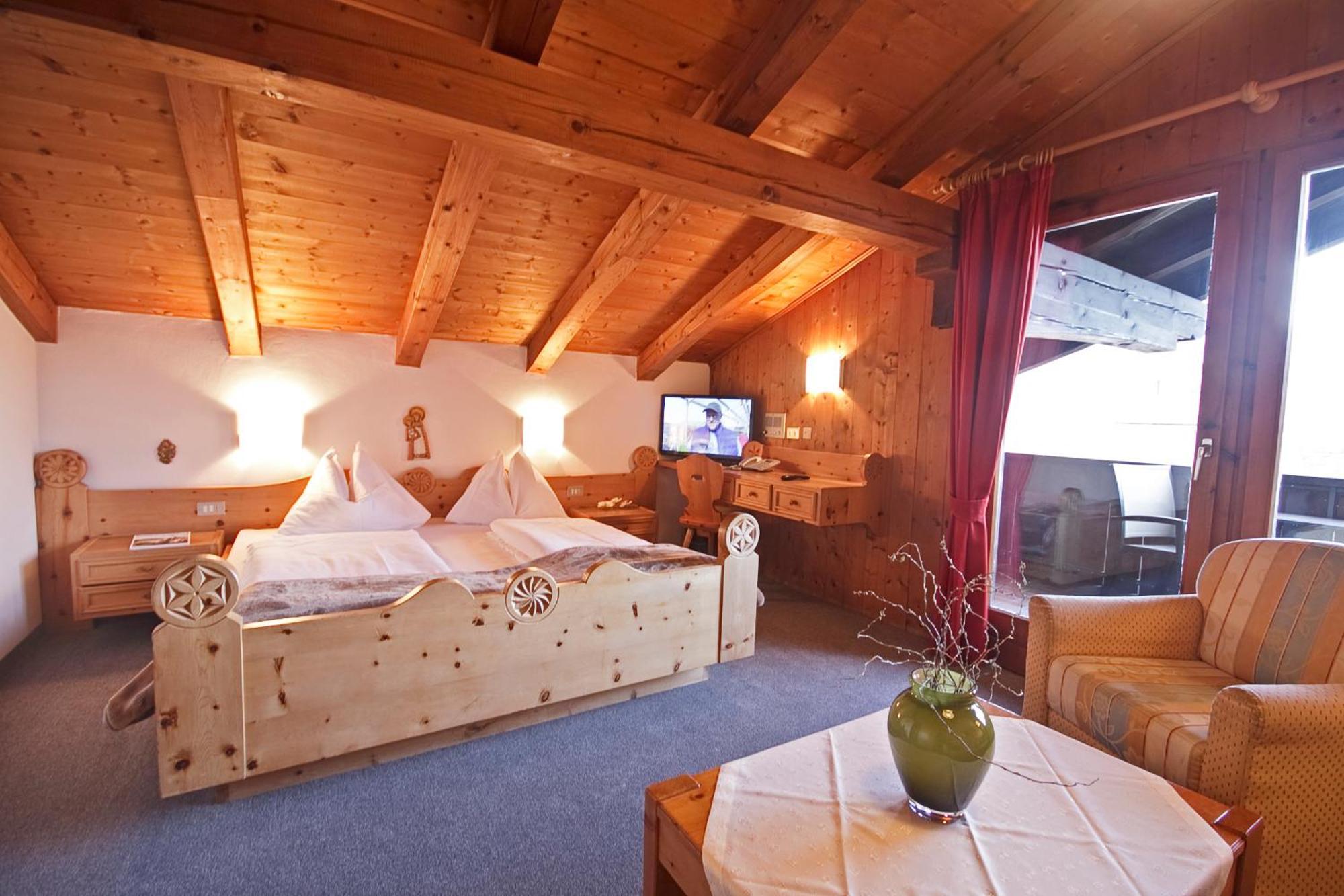 Ferienwohnungen St Hippolyt Mit Hallenbad ลากุนโด ภายนอก รูปภาพ